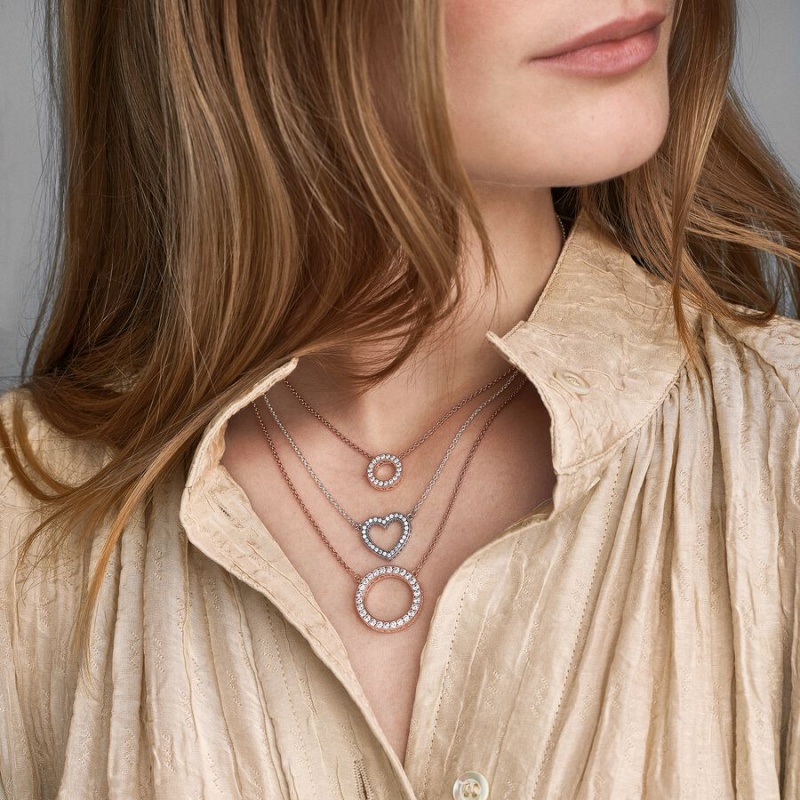 Pandora Logo Pavé Circle Collier Pendant Necklaces Rose Gold Plated | NPITQ-4501